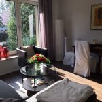 Essecke mit ausziehbaren Tisch bis zu 4 Personen